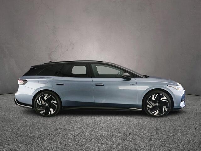 Volkswagen ID ID.7 Tourer GTX Limited Edition 86 kWh 340pk Automaat, Trekhaak, Harman Kardon, Panoramadak, 360 camera, Stoelverwarming, Stuurverwarming, Dodehoeksensoren, Head-up display, navigatie, App-connect
