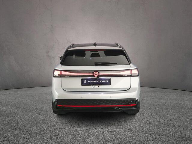 Volkswagen ID ID.7 Tourer GTX Limited Edition 86 kWh 340pk Automaat, Trekhaak, Panoramadak, 360 camera, Elektrische achterklep, Stoelverwarming, Stuurverwarming, Dodehoeksensoren, Navigatie, App-connect, Matrix LED koplampen