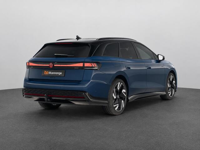 Volkswagen ID ID.7 GTX Limited Edition 86 kWh 340PK Aut. Panoramadak, Trekhaak, Warmtepomp, 21" LM Velgen, Memorystoelen, Head-Up Display, Harman Kardon Audio, Elektr. Achterklep