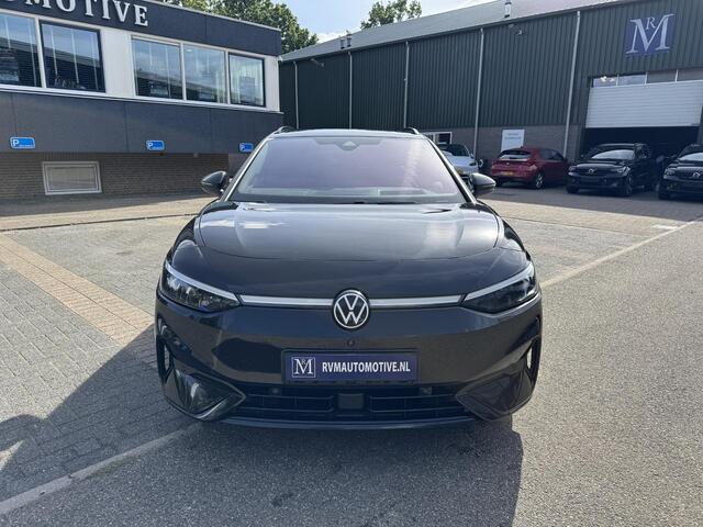 Volkswagen ID ID7 77 kWh Pro Business VAN:47.900,- VOOR: 44.440,- UW HERFSTVOORDEEL:3.460,- SOH 96%| 360 CAMERA | ELEKTRISCHE ACHTERKLEP| DODE HOEK SENSOR | ELEKTRISCHE TREKHAAK | STOEL + STUURVERWARMING + MASSAGE | KEY LESS | RIJKLAAPRIJS INCL. 12 MND BOVAG GARANTIE|
