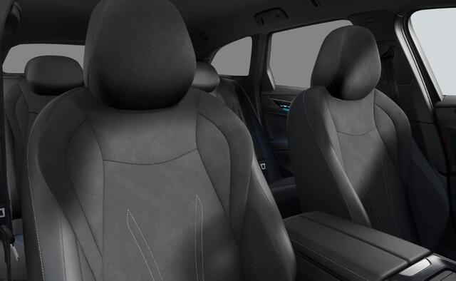 Volkswagen ID ID.7 Limited Edition Plus 59 kWh accu, 204 PK · Achteruitrijcamera · Draadloze telefoonlader ·