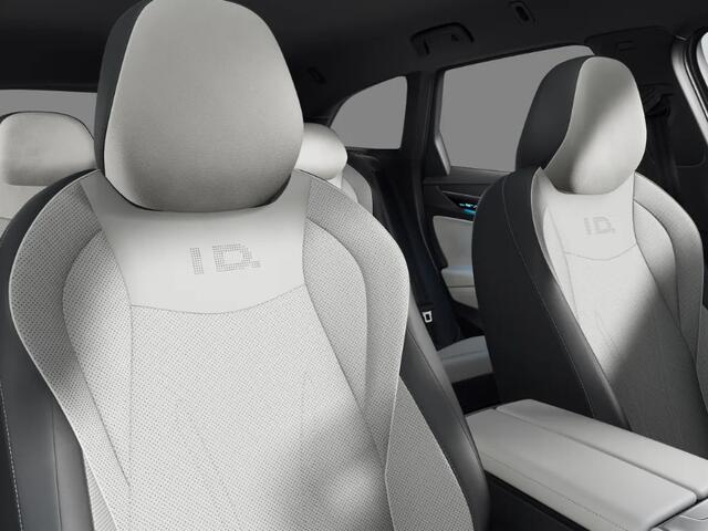 Volkswagen ID ID.7 Limited Edition Plus 86 kWh accu, 286 PK · Achteruitrijcamera · Draadloze telefoonlader · Interieur Style Pakket Plus · Trekhaak inklapbaar, met elektrische ontgrendeling