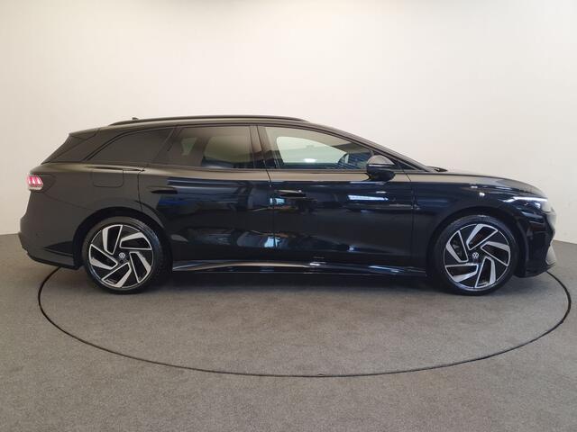 Volkswagen ID ID.7 Tourer Pro S 86 kWh 286pk Wegklapbare trekhaak, Warmtepomp, 360 camera – foto 6