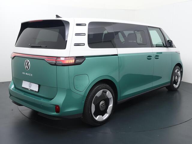 Volkswagen ID. Buzz Pro Bulli Elektromotor 210 kW (286 pk) LWB 7-zits | Panoramadak | Open & Close plus | Design pakket plus | Assistance pakket plus | Multimedia pakket plus |
