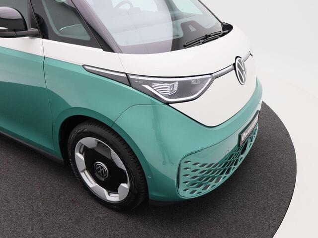 Volkswagen ID. Buzz Pro Bulli Elektromotor 286 pk 77kWh | 7 Persoons | Trekhaak | LED Matrix | Stoel & Stuurverwarming |