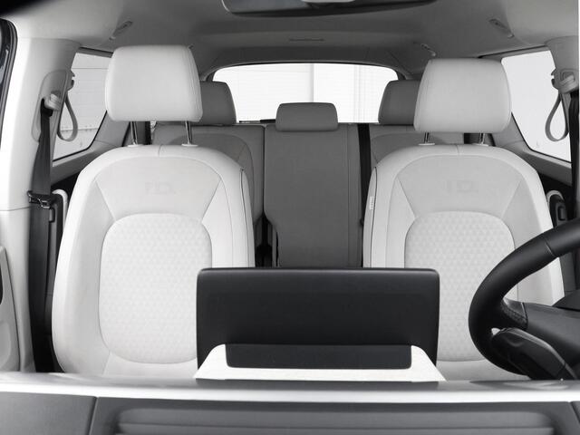 Volkswagen ID. Buzz 1st 204pk 77kWh · Camera · Elek. Schuifdeuren · Apple/Android Car Play · Elek. Achterklep · Keyless · 20'' Inch ·