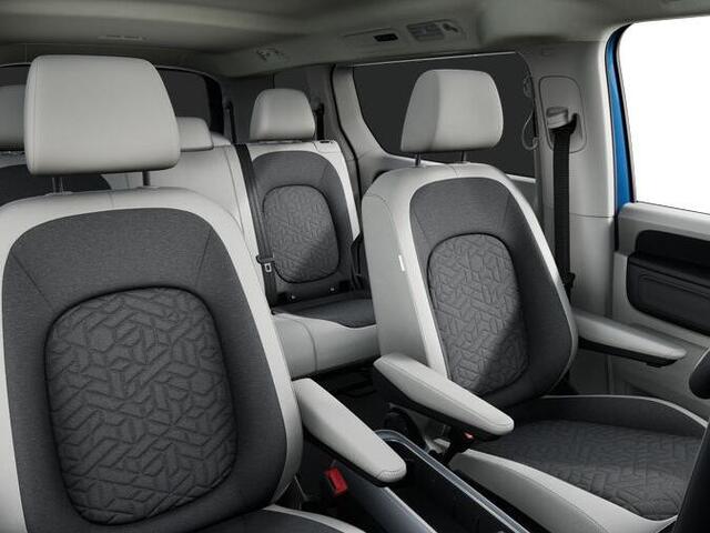Volkswagen ID. Buzz Bedrijfswagens Pro Bulli Limited Elektromotor 210 kW (286 pk) 323 | 7-zits | Trekhaak | Schuifdeuren met sluithulp | IQ Lights | 20 inch 'Solna' velgen |Seaqual bekleding |