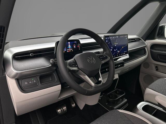 Volkswagen ID. Buzz Pro Bulli 286pk 79 kWh 7p. | Warmtepomp | 7-zits | Trekhaak | Head-up Display | Harman-Kardon | Apple Carplay / Android Auto | 21'' | ¤2.500,= INRUILPREMIE BESCHIKBAAR | Netto-ACTIEprijs; RIJKLAAR INCL. BTW/BPM, (bij koop of lease via HK) |