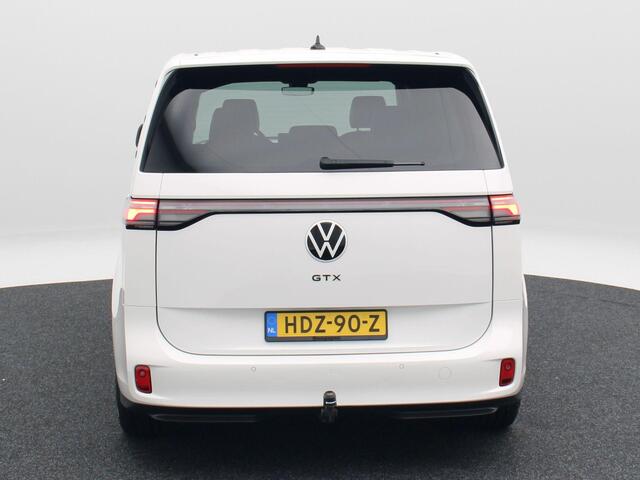 Volkswagen ID. Buzz GTX 4MOTION 79 kWh & 340 Pk | Trekhaak | Carplay | Cruise | Schuifdeuren L+R | Elektrische Stoelen | 20 Inch | Full LED | 17.801 Km!!