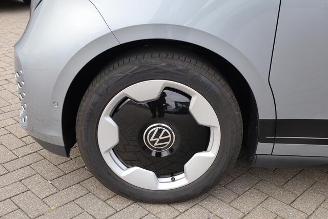 Volkswagen ID. Buzz Pro Bulli 86 kWh LWB 7p. Harman & Kardon 7p head up 3 zone clima area view LED matrix Bulli Edition 20" LMV elektrische achterklep sluithulp schuifdeuren