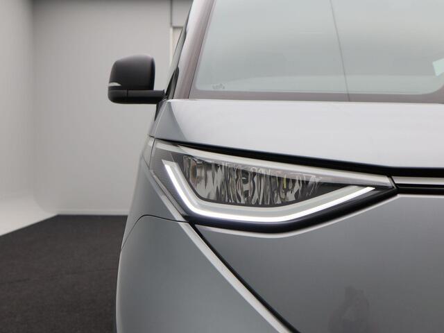 Volkswagen ID. Buzz Pro 86 kWh 286 Pk LWB 7 Persoons | Cruise Control | CarPlay | Climatronic | Navigatie | 19 Inch | 18.855 Km !!