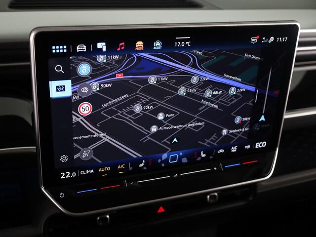 Volkswagen ID. Buzz Pro Bulli Limited Edition 86 kWh LWB 286 pk | 7-persoons | Rondomzicht camera | 21 Inch | Elektr. achterklep | Matrix LED koplampen | Parkeersensoren (Park assist)
