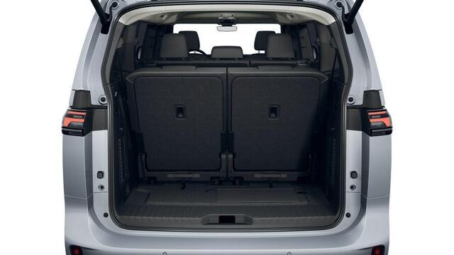 Volkswagen ID. Buzz L2 Pro Limited Edition Plus 86 kWh LWB 7p. | 7 zits pakket | Trekhaak, elektrisch uitklapbaar | Open & Close Pakket | Assistance Pakket Plus | Design Pakket |