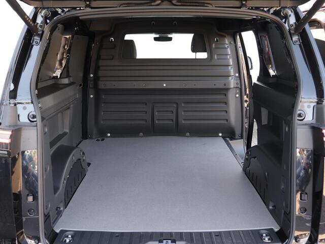 Volkswagen ID. Buzz Cargo Bulli edition 79 kWh | 360 Camera | Trekhaak | Matrix LED | Multimedia pakket | Keyless |