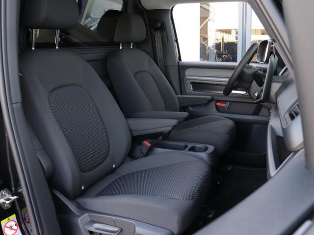 Volkswagen ID. Buzz Cargo Bulli edition 79 kWh | 360 Camera | Trekhaak | Matrix LED | Multimedia pakket | Keyless |