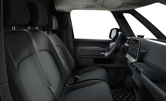 Volkswagen ID. Buzz Cargo ID. Buzz Cargo 286 pk, Economy Business, Achteruitrijcamera, Bijrijdersbank, Trekhaak, Achterdeuren zonder ruit, Alarm