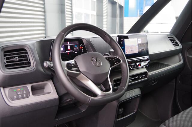 Volkswagen ID. Buzz Cargo 77 kWh 204PK, 3-ZITS, LED, ADAPT. CRUISE, CAMERA, STOELVERWARMING, STUURVERWARMING, CARPLAY, ELEKTR. ACHTERKLEP, PARKEERSENSOREN