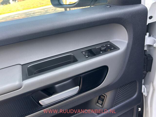 Volkswagen ID. Buzz Cargo 77kWh 3-ZITS / TREKHAAK / LED / CARPLAY