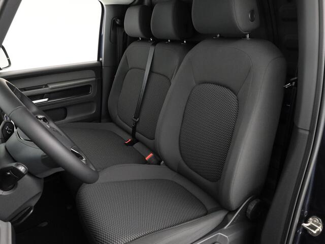 Volkswagen ID. Buzz Cargo Bulli Edition 286 pk Trekhaak | 360 Camera | Stoelverwarming | Led | Bijrijdersbank | Apple carplay/Android auto | Achterklep | Voorruitverwarming