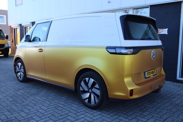 Volkswagen ID. Buzz Cargo 150KW -- 77 kWh acccu WLTP 418KM ? SoH 99,4% ? 3-zits ? navigatie ? lm velgen