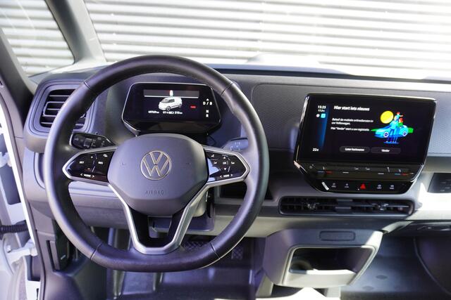 Volkswagen ID. Buzz Cargo 77 kWh 204pk Apple Carplay Achterklep 2 Stoelen Navigatie LED Parkeersensoren Cruise control