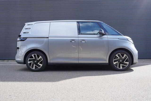 Volkswagen ID. Buzz Cargo ID. Buzz Cargo 340 pk 4-Motion Bulli Edition, Achteruitrijcamera, Bijrijdersstoel, Navigatie, Achterdeuren zonder ruit, Warmtepomp