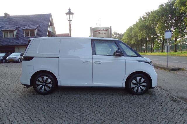 Volkswagen ID. Buzz Cargo 77 kWh 204 PK SOH 98% trekhaak KLEP 1e eig NWST