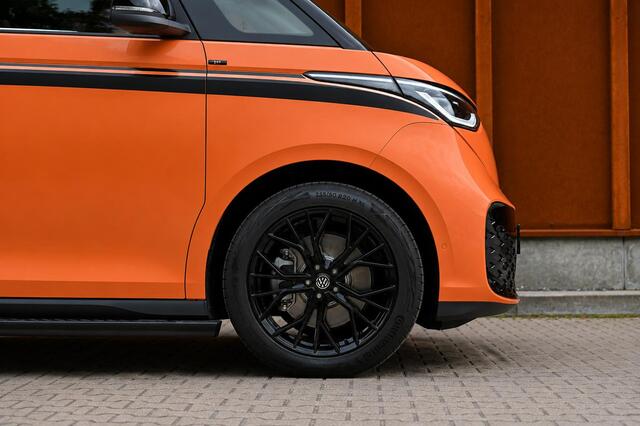 Volkswagen ID. Buzz Cargo 79 kWh 286pk Lava Orange Edition 454 km WLTP LONG RANGE ¤499,= PM
