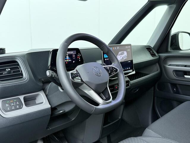 Volkswagen ID. Buzz Cargo Bedrijfswagens Bulli Edition Elektromotor 210 kW (286 pk) 2988 mm | Alarm klasse 3 | Climate control | 19 inch 'Tilburg' velgen | 360° camera | Stuurwiel verwarmd | Trekhaak elektrisch | Multimedia pakket plus | Parkeer pakket | Assistentiepakket | LED pakket | Zijwandbekleding | Schuifdeur links + rechts |