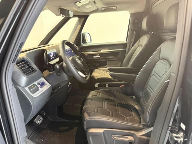 Volkswagen ID. Buzz Cargo 4MOTION Limited Edition 79 kWh "Black Edition" | Trekhaak | 2x Schuifdeur incl. sluithulp | Sidebars | Leder interieur | 21" inch | Achterdeuren |