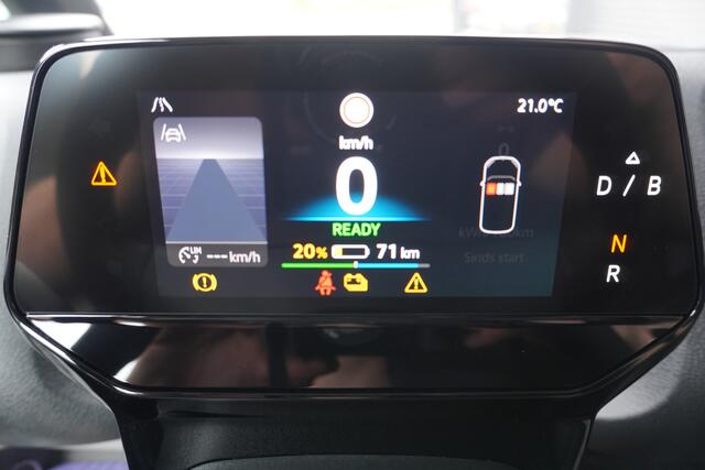 Volkswagen ID. Buzz Cargo ID. Buzz Cargo 340 pk 4-Motion Bulli Edition, Achteruitrijcamera, Bijrijdersstoel, Navigatie, Achterdeuren zonder ruit, Trekhaak, Schuifdeur links en rechts