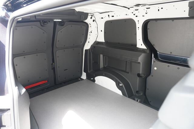 Volkswagen ID. Buzz Cargo ID. Buzz Cargo 340 pk 4-Motion, Bulli Limited Edition, Achteruitrijcamera, Comfortstoelen met armleuning, Navigatie, Achterdeuren zonder ruit, Trekhaak, Warmtepomp