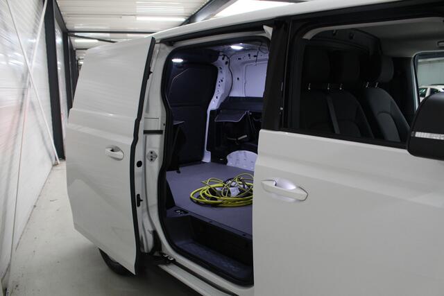 Volkswagen ID. Buzz Cargo 77 kWh - 150kw / 204pk IQ Light Matrix Led | DAB+ | Keyless | 97,6 % SoH – foto 6
