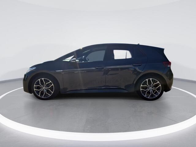 Volkswagen ID.3 Life 204pk DSG 58 kWh · Apple Car Play · Navigatie · 19 inch · Stoel & Stuurwiel verwarmd · DAB · Adaptive Cruise Control ·
