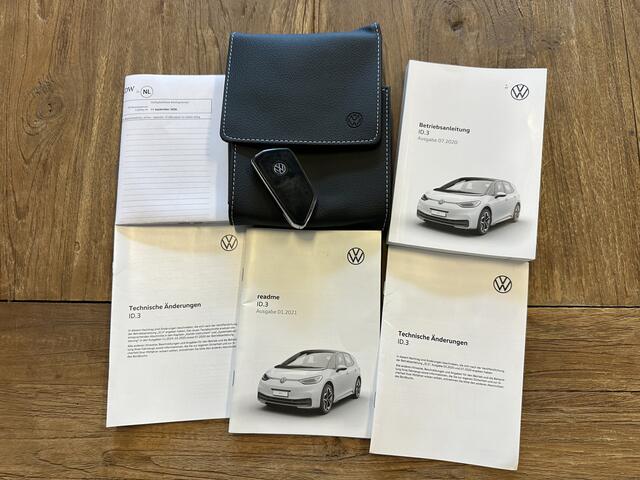 Volkswagen ID.3 First 58 kWh Clima, Navi, HUD, IQ Drive --Inruil Mogelijk--