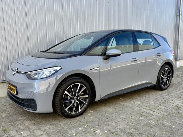 Volkswagen ID.3 Life 58 kWh MOONSTONE GREY SOH89%
