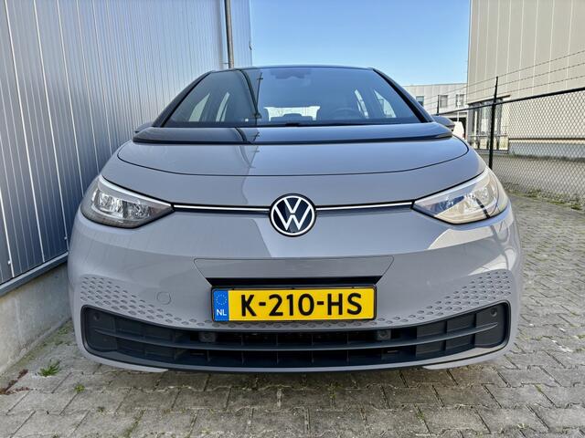 Volkswagen ID.3 Life 58 kWh MOONSTONE GREY SOH89%