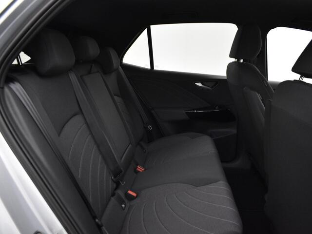 Volkswagen ID.3 Pro Business 58 kWh accu. 204 pk · sfeerverlichting · stuurwiel multifunctioneel · MEGA SALE
