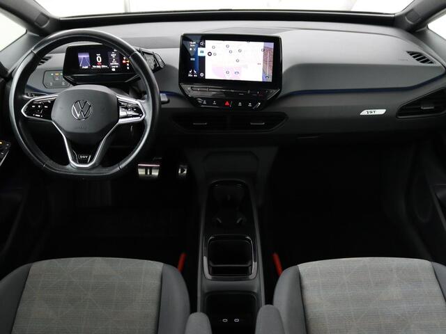 Volkswagen ID.3 First 58 kWh | Sfeerverlichting | Apple Carplay | Stoelverwarming | LED | Cruise Control Adaptief| LMV 18" | Navi