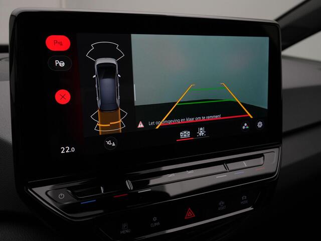 Volkswagen ID.3 Pure 45 kWh 150 pk | Achteruitrijcamera | Navigatie | Adaptive Cruise | Keyless Entry