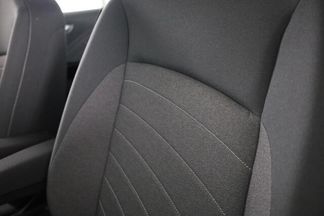 Volkswagen ID.3 Pro Business 59 kWh | Navigatie | Parkeersensoren | Achteruitrijcamera | Adaptieve cruise control | Stoelverwarming |