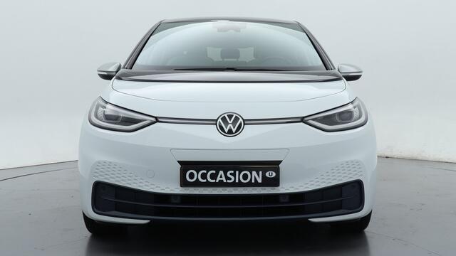 Volkswagen ID.3 First Max 58 kWh 204pk / Panoramadak / Head Up / Navigatie