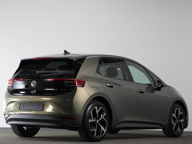 Volkswagen ID.3 Pro Business 59 kWh 204 pk | Steunhaak | Achteruitrijcamera | Stoel & Stuurverwarming |