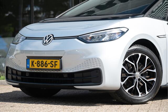 Volkswagen ID.3 Pro 58 kWh | Adapt. Cruise | Stoel- Stuurverw. | Navi | 4-season | 18"