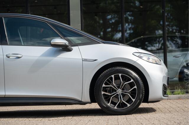 Volkswagen ID.3 Pro 58 kWh | Adapt. Cruise | Stoel- Stuurverw. | Navi | 4-season | 18"