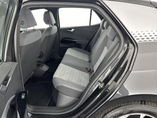 Volkswagen ID.3 First 58 kWh (INCL.BTW) *ADAPTIVE-CRUISE | FULL-LED | NAVI-FULMMAP | DIGI-COCKPIT | COMFORT-SEATS | DAB+ | AMBIENT-LIGHT | 18''ALU | ECC | PDC*