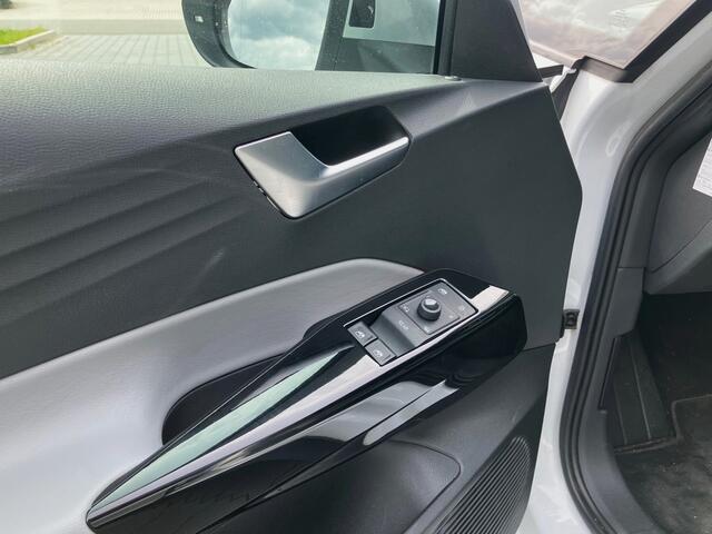 Volkswagen ID.3 First Max 58 kWh PANO HUD IQ LED TILHAAK