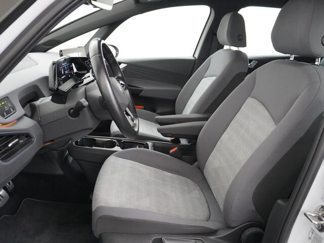Volkswagen ID.3 58kWh 204PK First Auto-Pilot Navi Adapt.Cruise Control Pdc Apple Carplay Android Navi Ecc Led Stoel-Stuurverwarming DAB Keyless Lmv Bluetooth Regensensor Rijstrooksensor Verkeersbord detectie Mirrorlink 1e Eigenaar Grootste accu Garantie t/m 20-10-2028