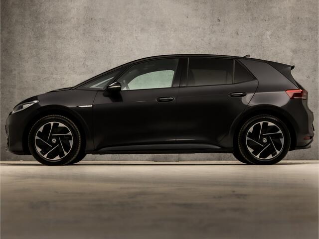 Volkswagen ID.3 Pro 58 kWh 204Pk (APPLE CARPLAY, GROOT NAVI, ALCANTARA, GETINT GLAS, STOELVERWARMING, SPORTSTOELEN, SFEERVERLICHTING, CAMERA, ADAPTIVE CRUISE, NIEUWSTAAT)