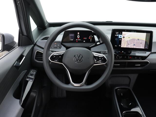 Volkswagen ID.3 ID.3 Pure 45 kWh 150pk | Navigatie | Climate Control | Parkeersensoren | Cruise Control |